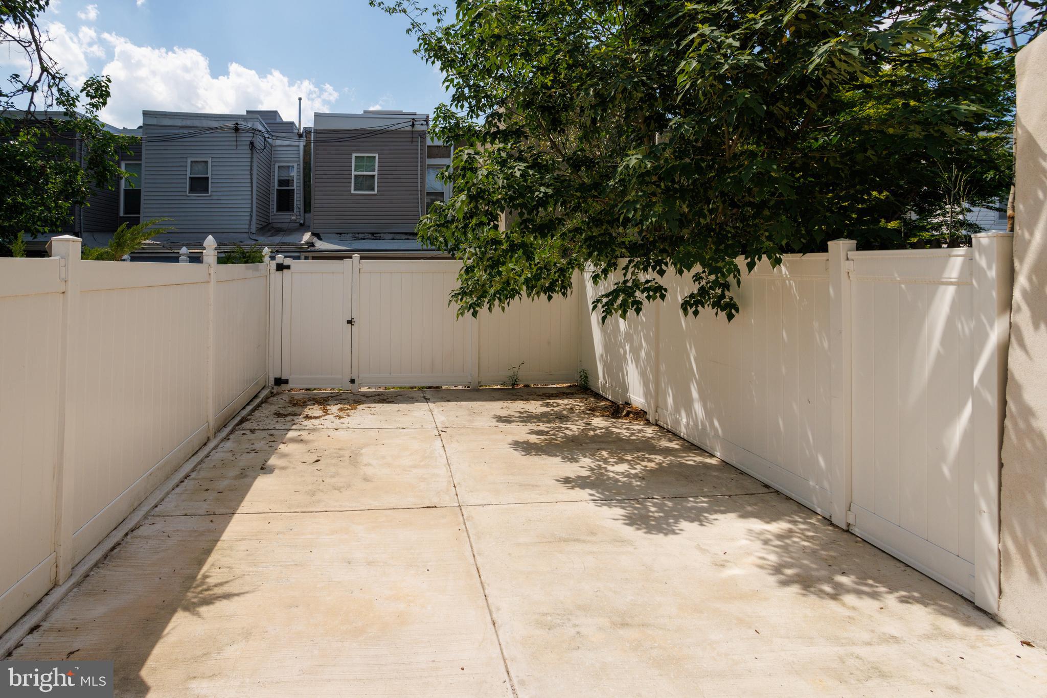 GRAYS FERRY - Residential