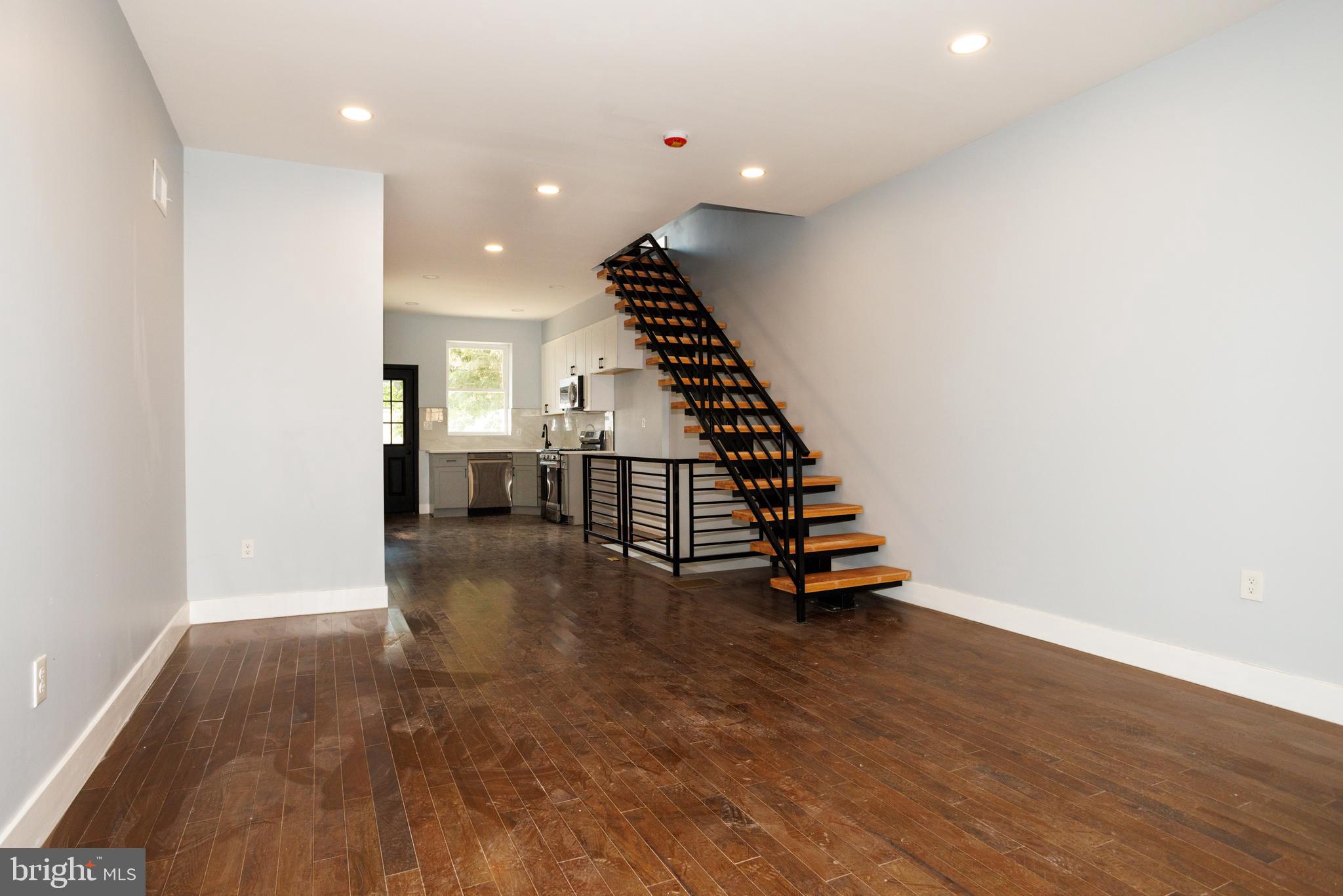 GRAYS FERRY - Residential