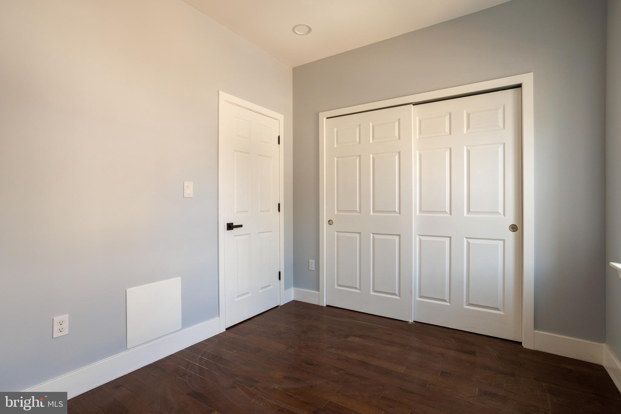 GRAYS FERRY - Residential