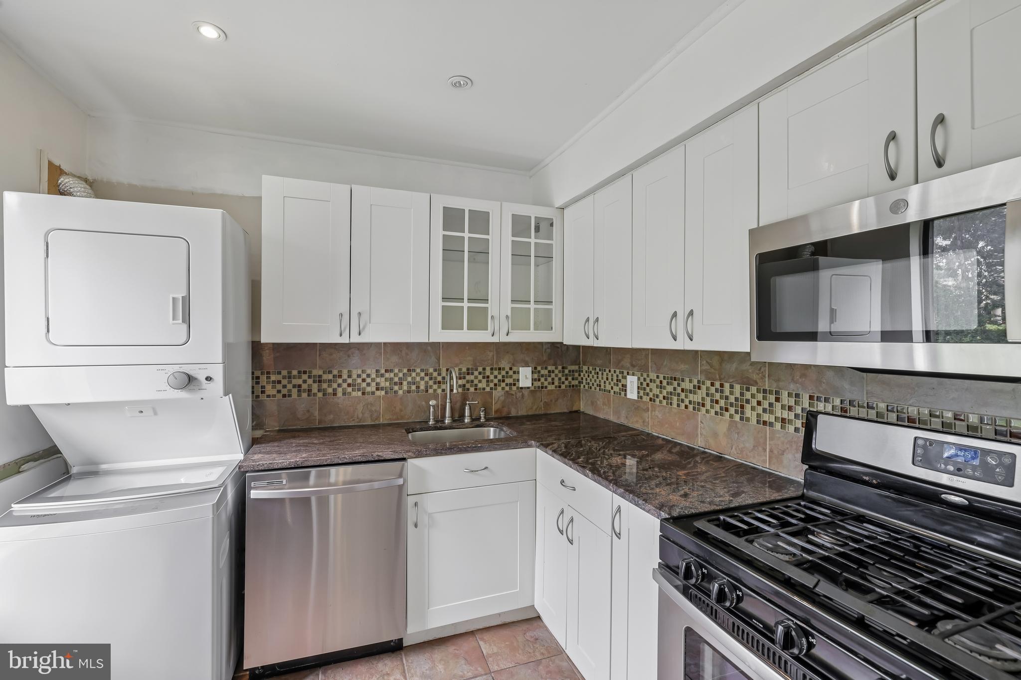 VILLAGE OF HARPERS CHOICE - Residential