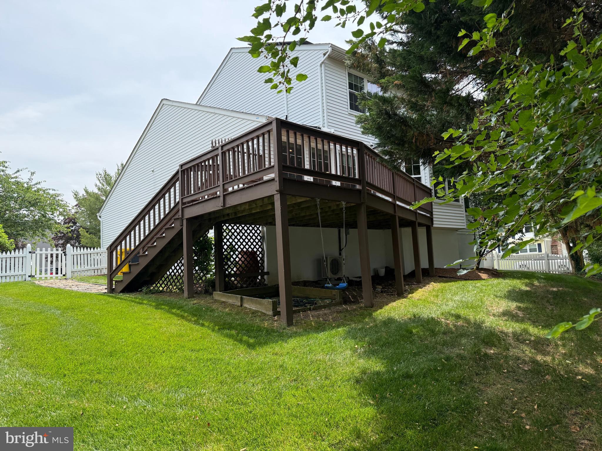 HARTING FARM - Residential