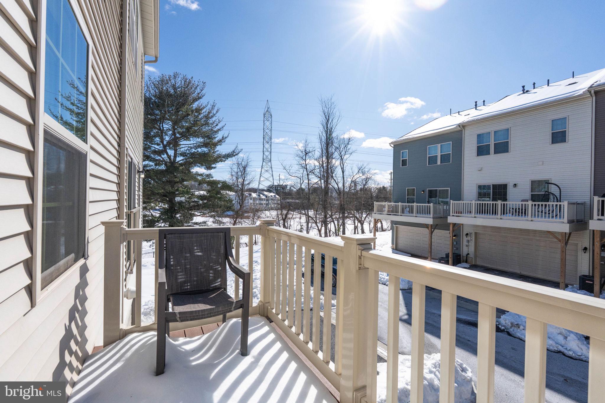 MONTGOMERY VILLAGE - Residential Lease