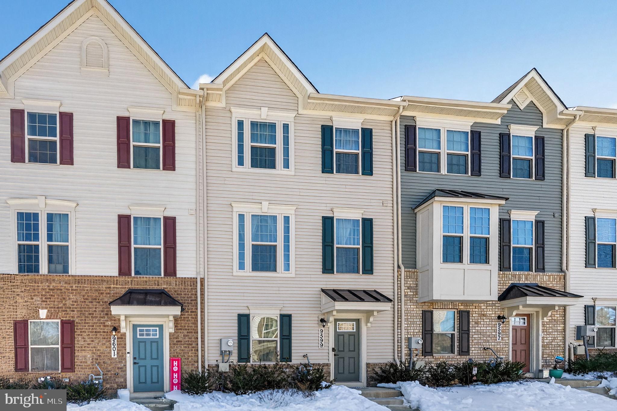 MONTGOMERY VILLAGE - Residential Lease