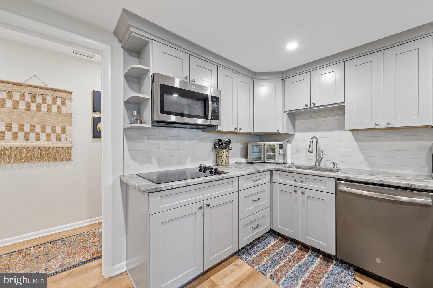 MONTGOMERY MUTUAL COOP - Residential