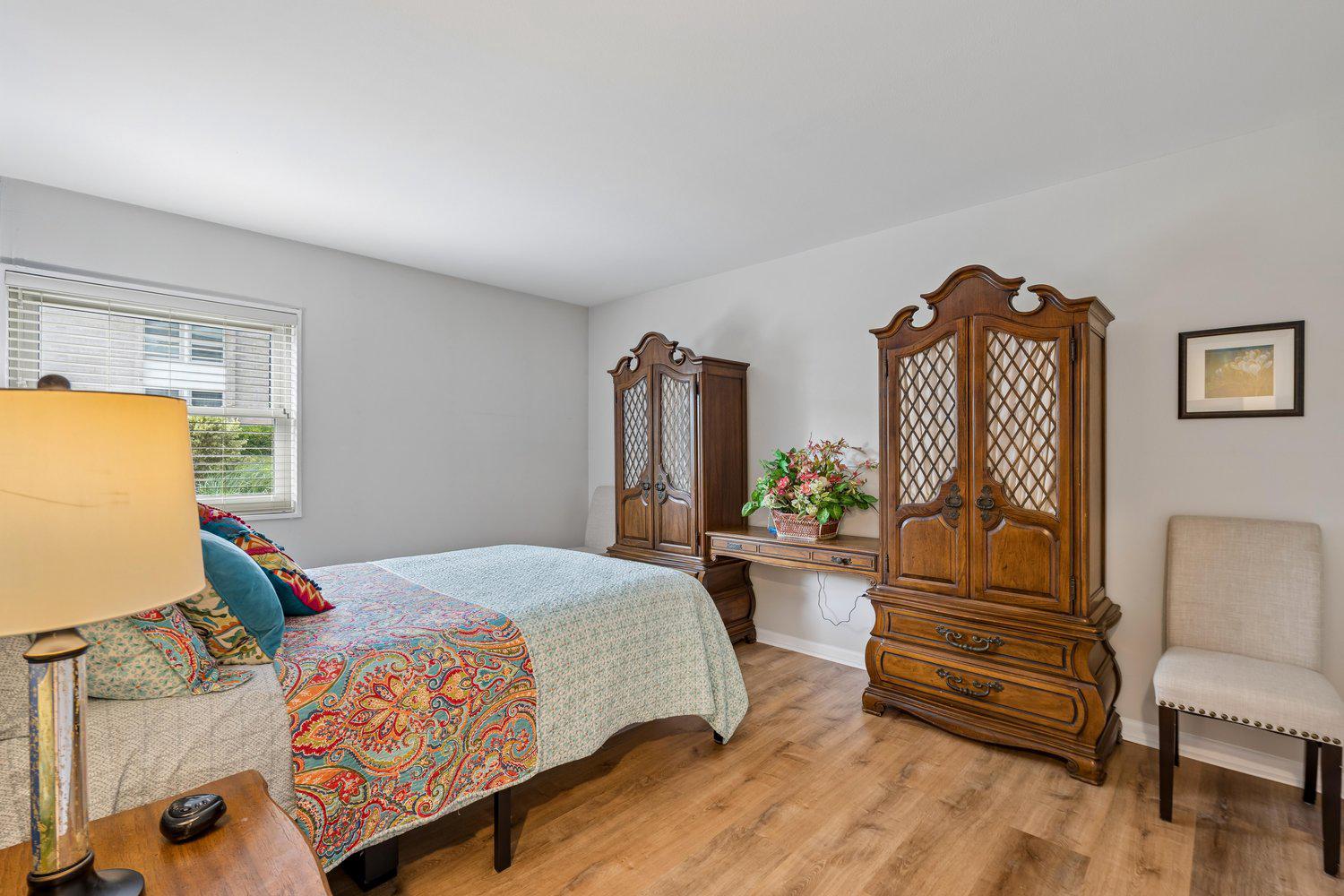 MONTGOMERY MUTUAL COOP - Residential