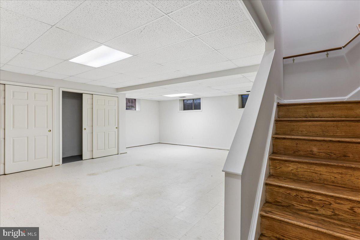 WILLOWBROOK - Residential