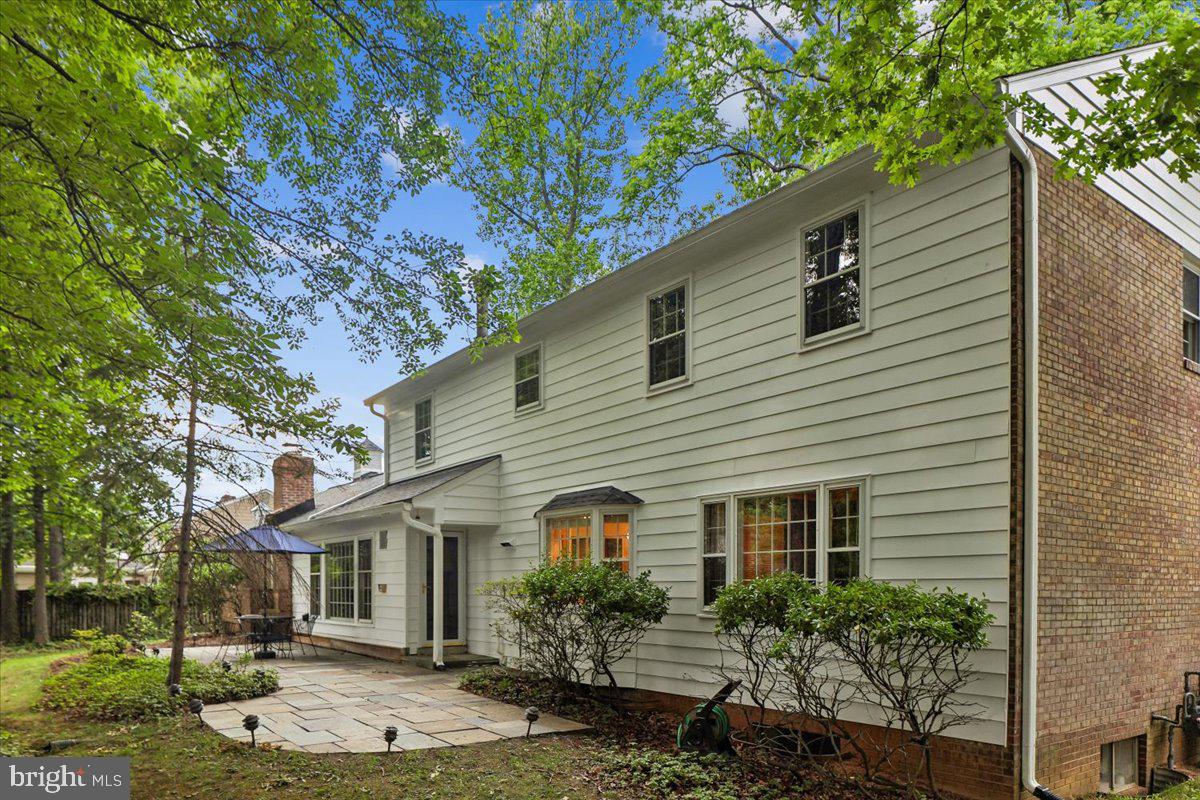 WILLOWBROOK - Residential