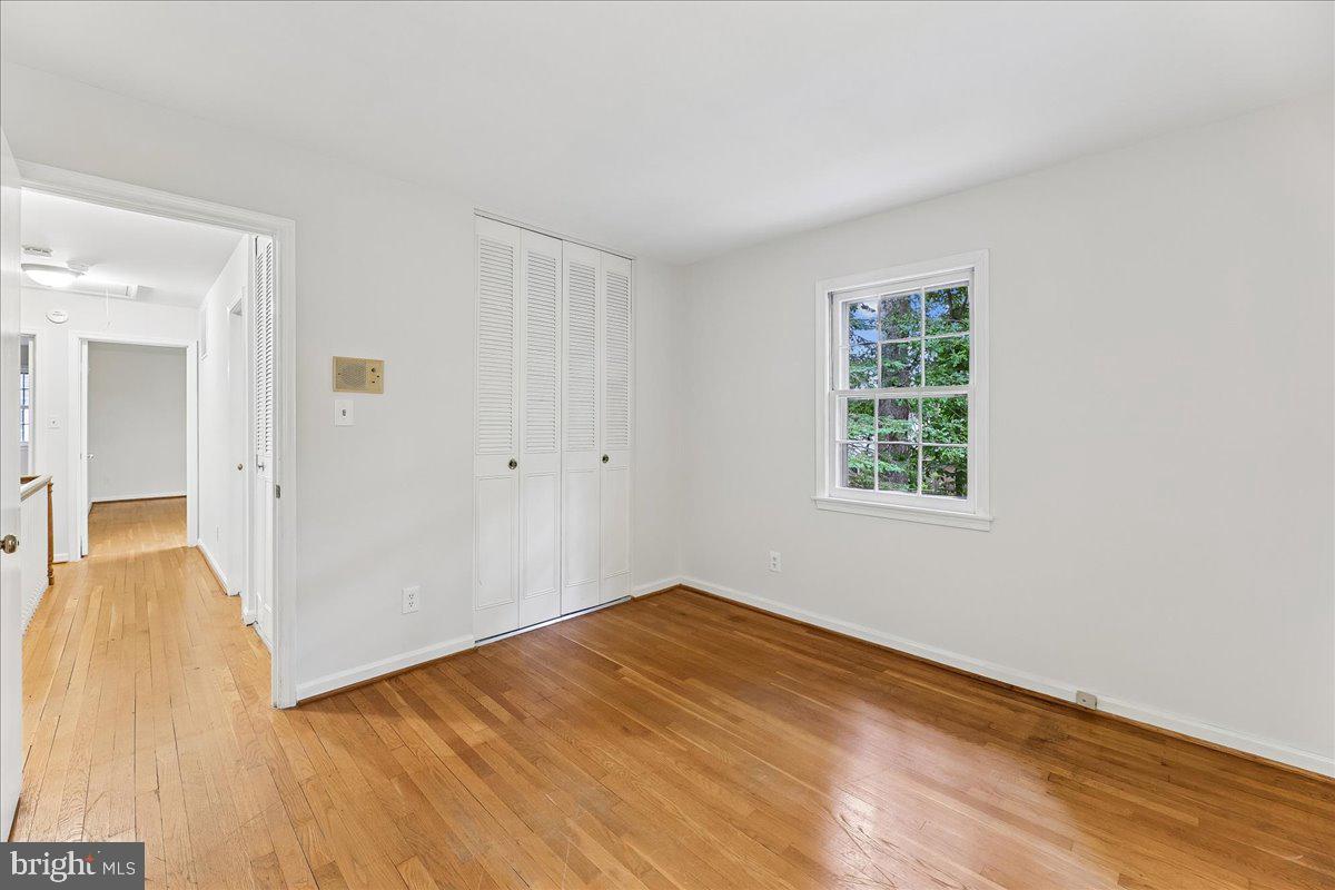 WILLOWBROOK - Residential