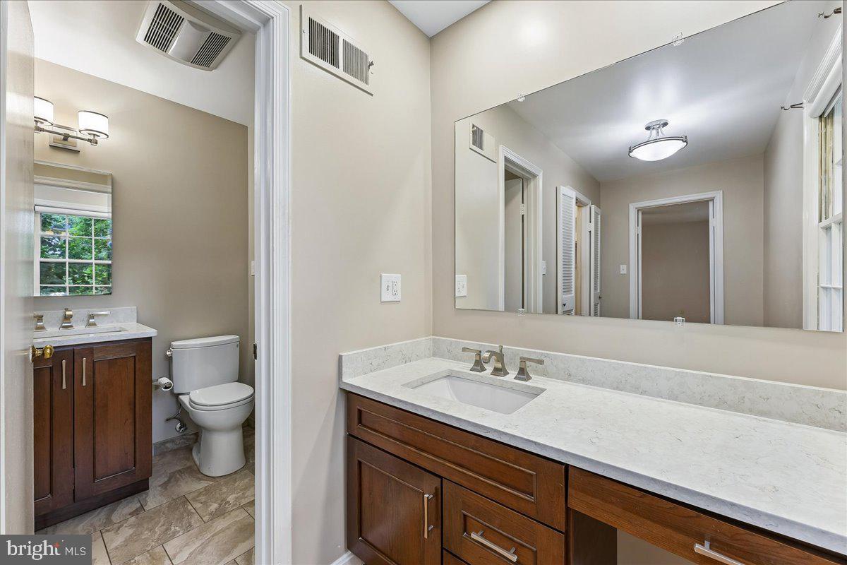 WILLOWBROOK - Residential