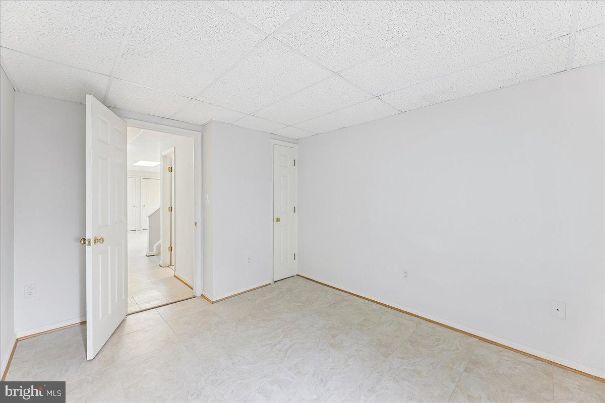 WILLOWBROOK - Residential