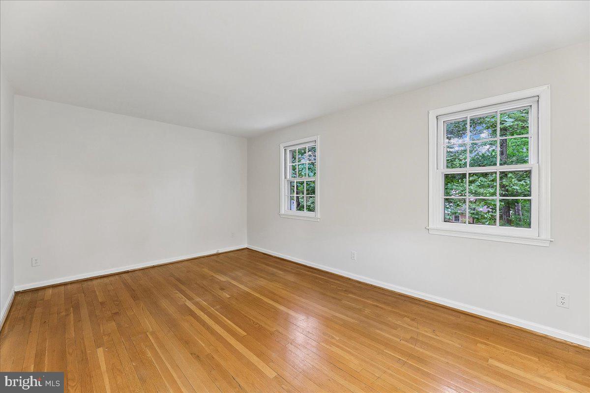 WILLOWBROOK - Residential