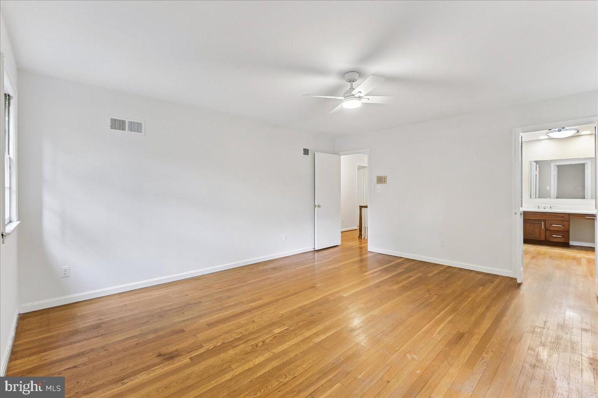 WILLOWBROOK - Residential