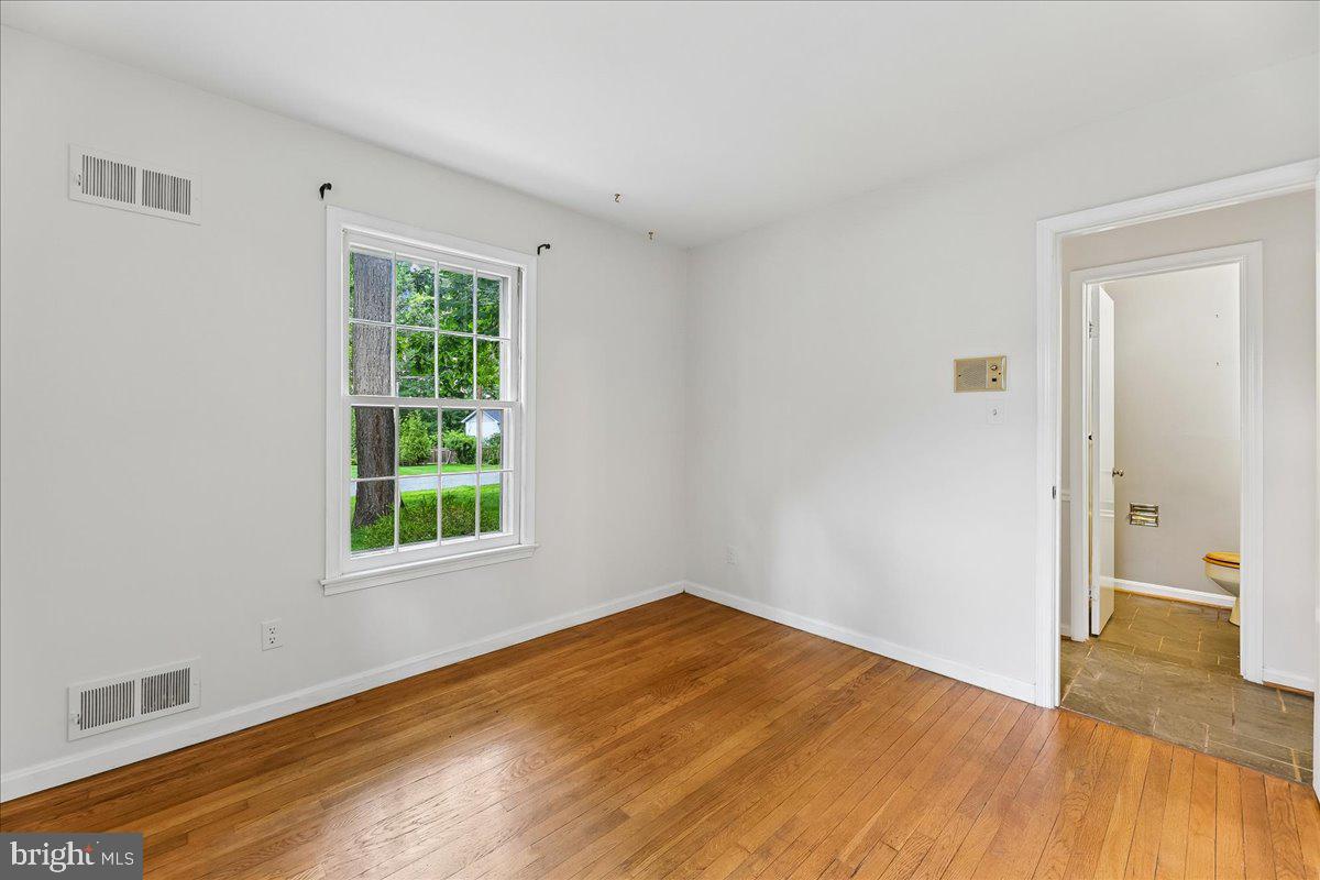 WILLOWBROOK - Residential