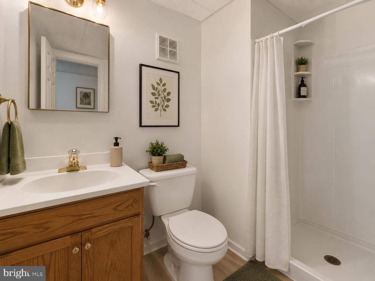 WILLOWBROOK - Residential