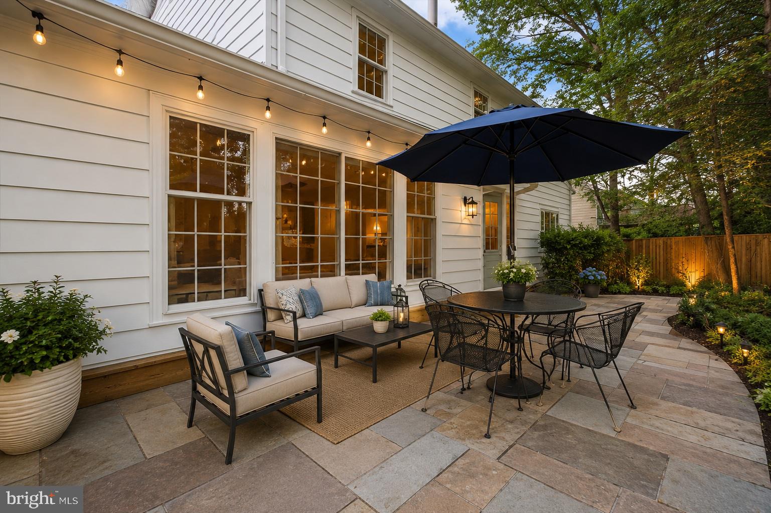 WILLOWBROOK - Residential