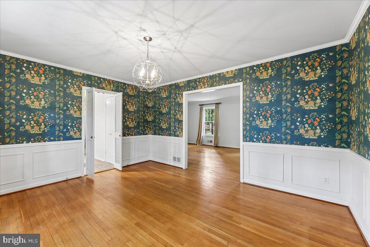 WILLOWBROOK - Residential