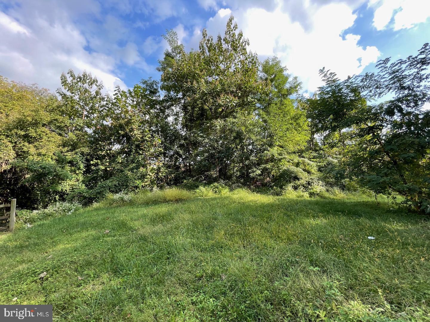 WESTBROOK PARK - Land