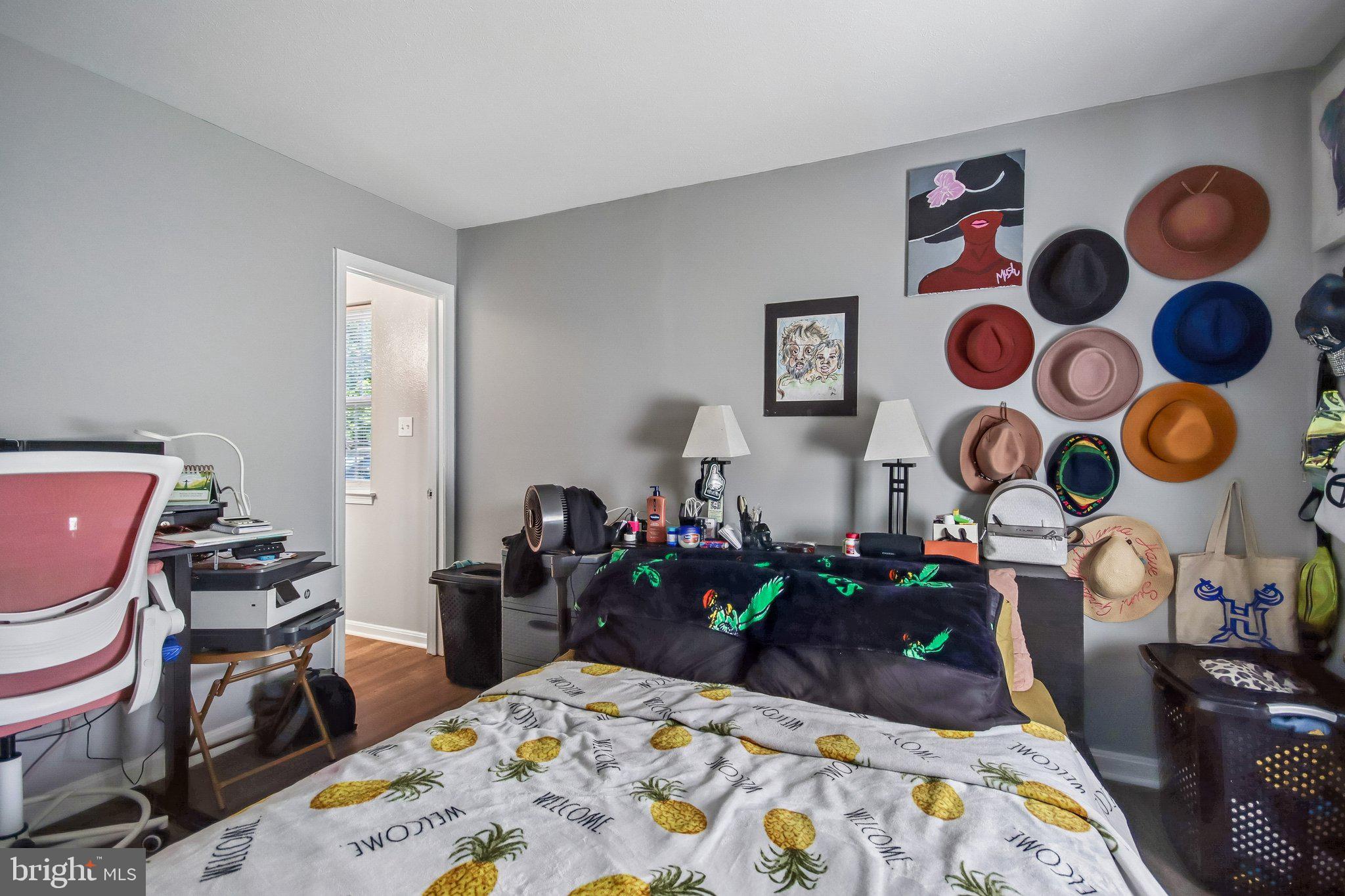 CEDAR LEE CONDOMINIUM - Residential