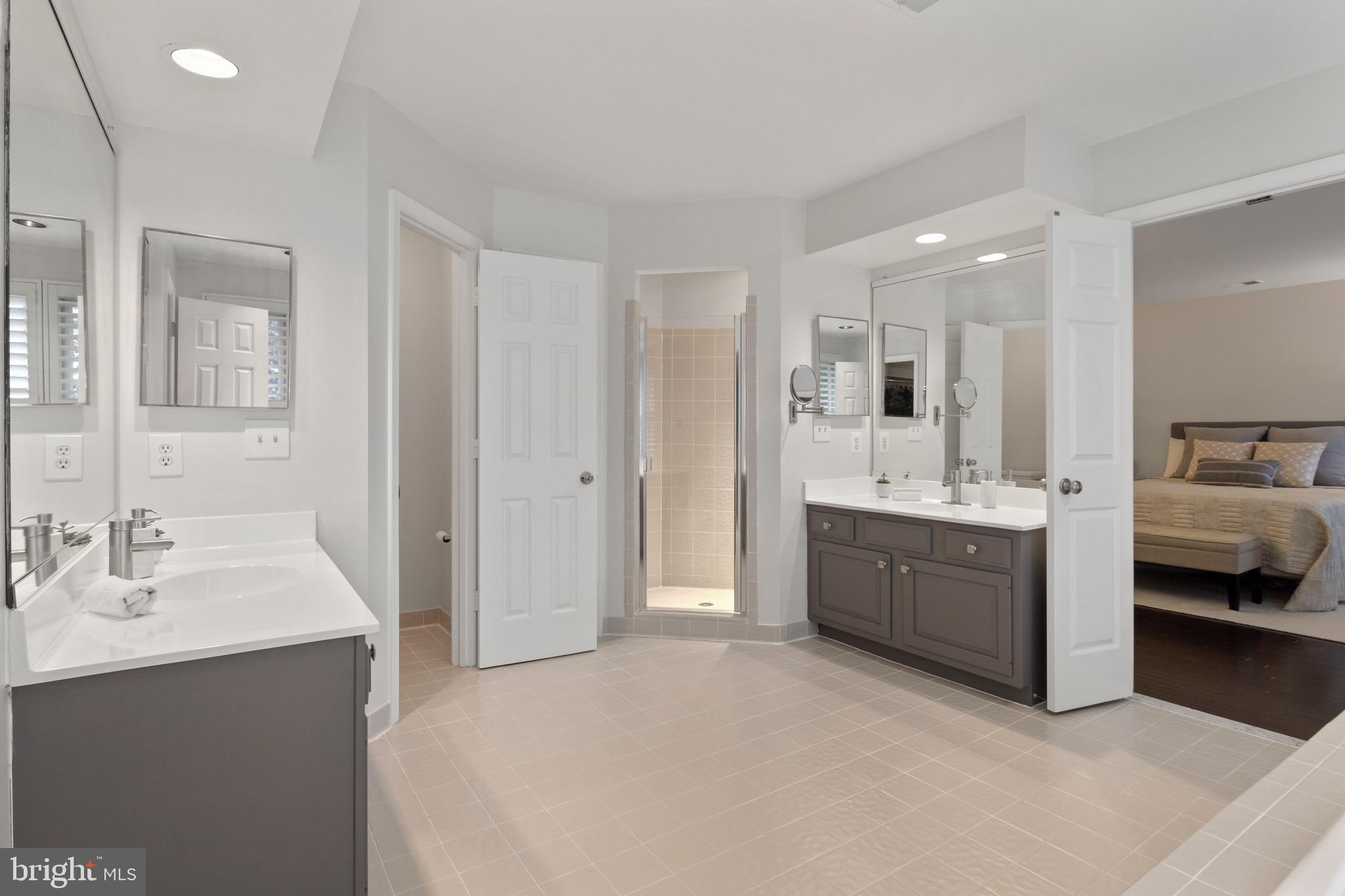 GROSVENOR WOODS - Residential