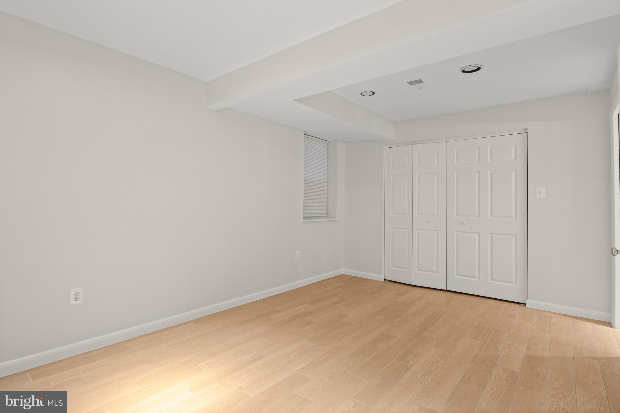 GROSVENOR WOODS - Residential