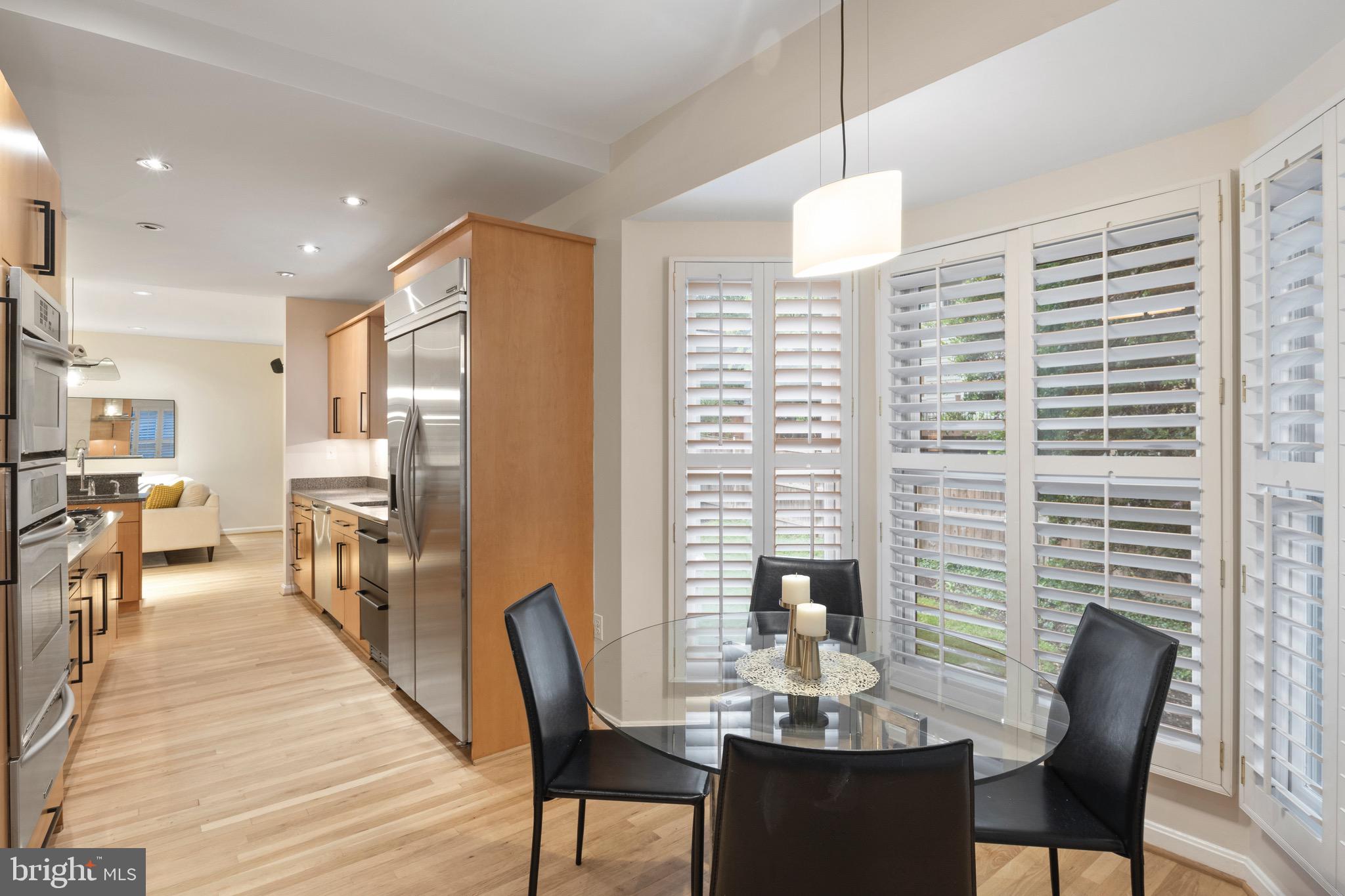 GROSVENOR WOODS - Residential