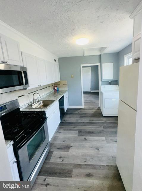 SWAN MEADOWS - Residential