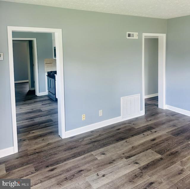 SWAN MEADOWS - Residential