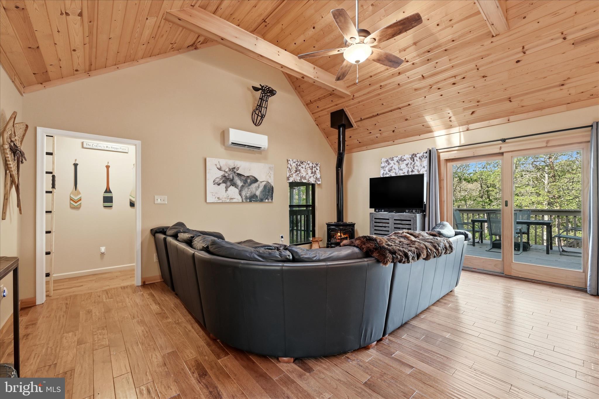 THE CROSSING AT GREAT CACAPON - Residential