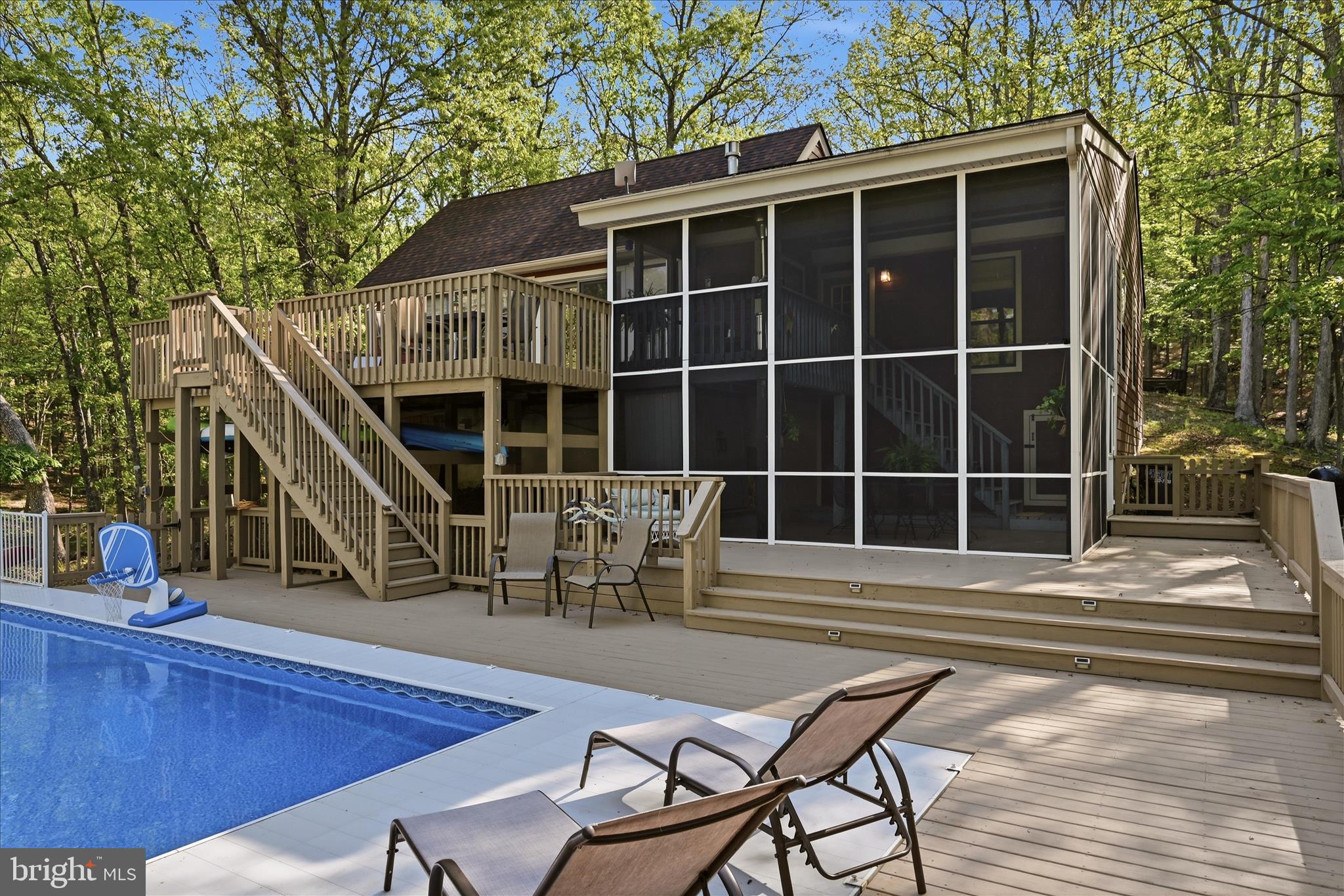 THE CROSSING AT GREAT CACAPON - Residential