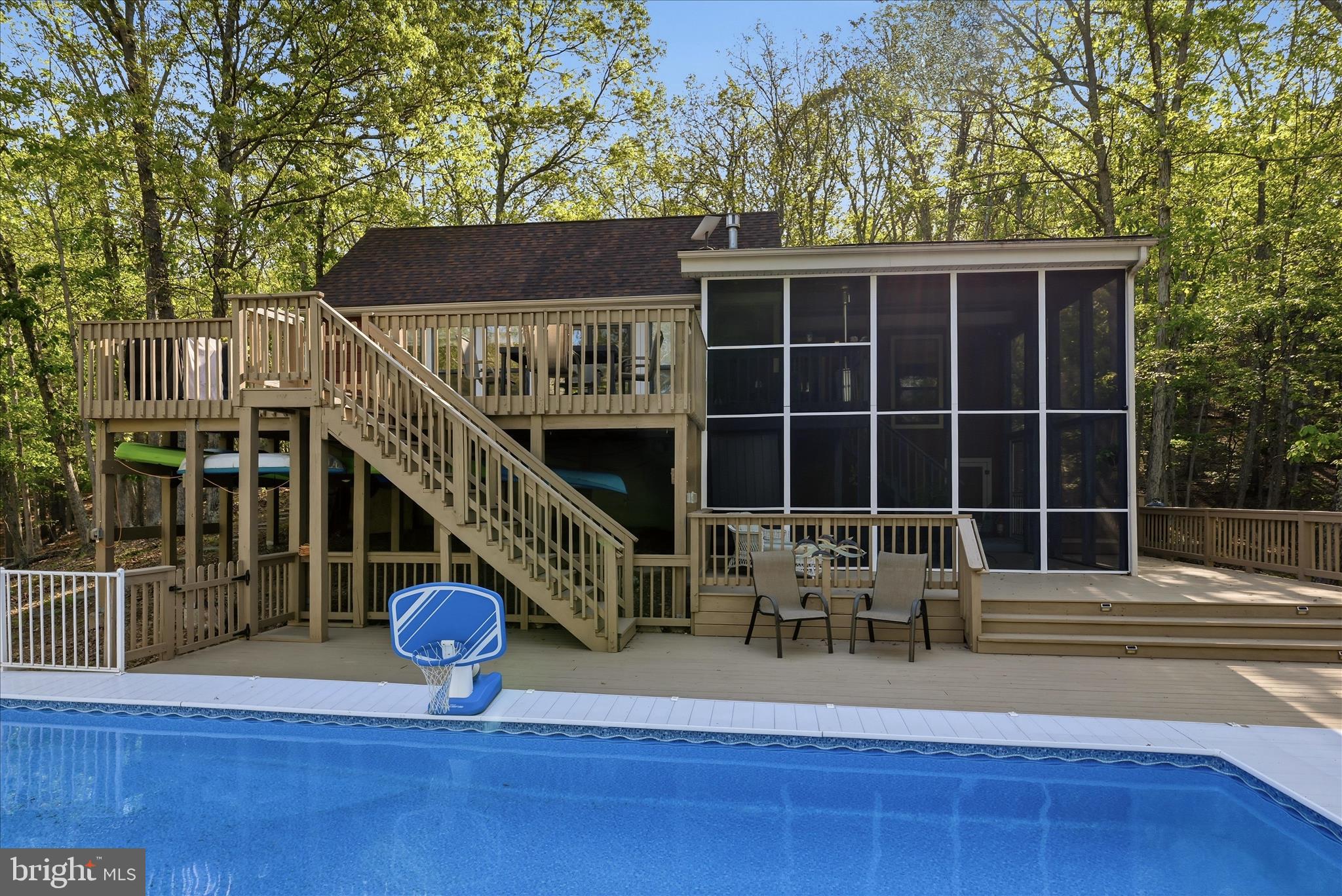 THE CROSSING AT GREAT CACAPON - Residential