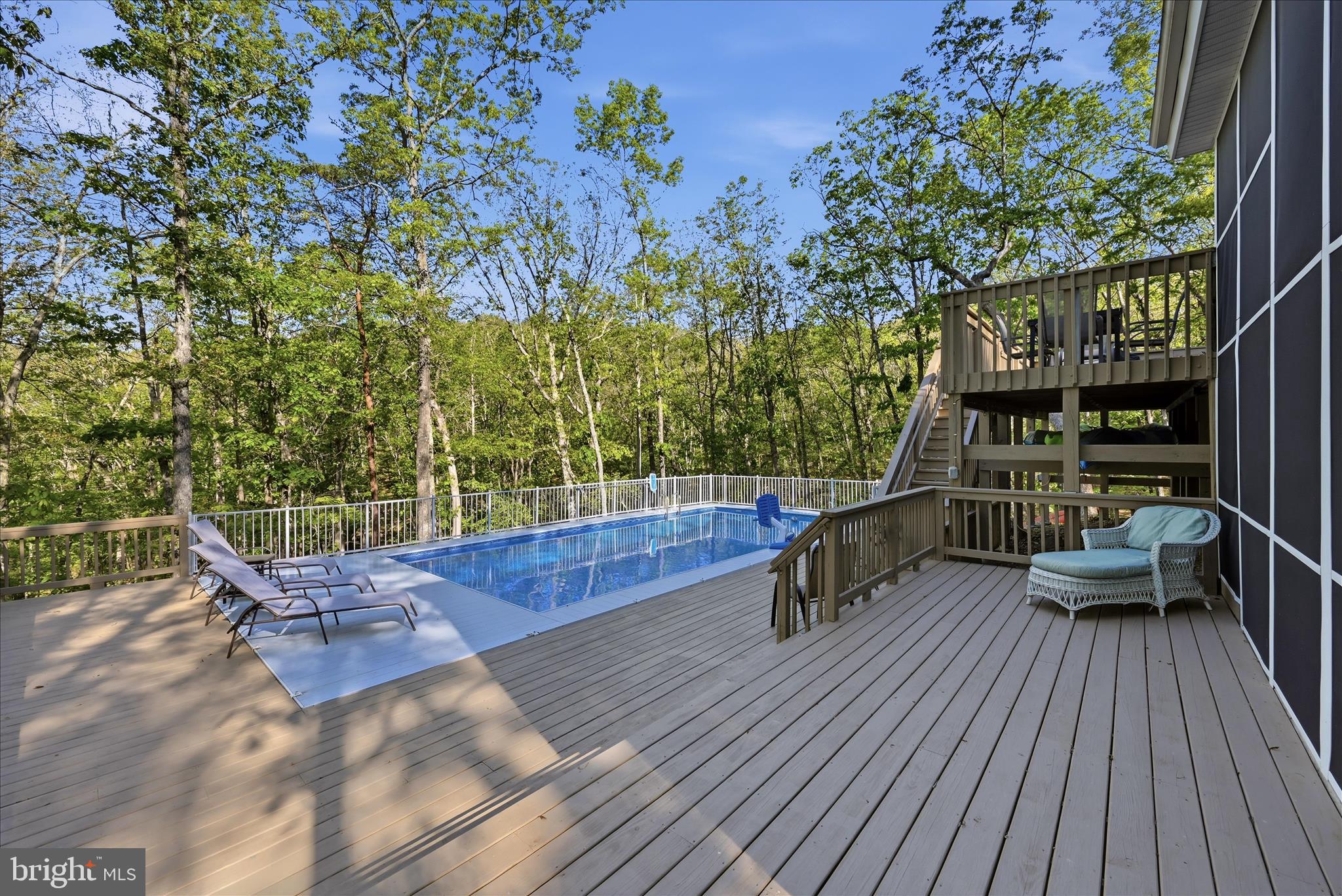THE CROSSING AT GREAT CACAPON - Residential