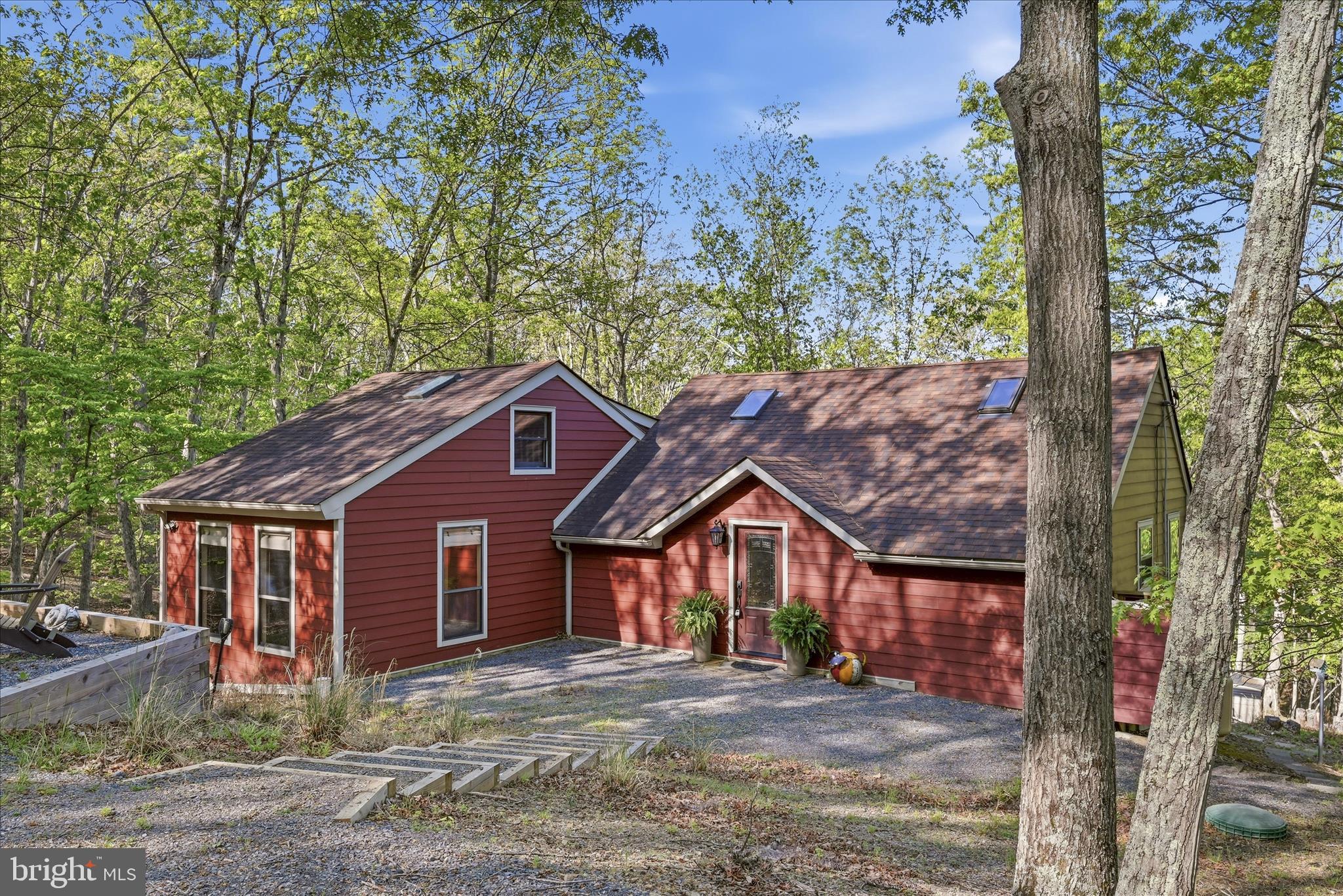 THE CROSSING AT GREAT CACAPON - Residential