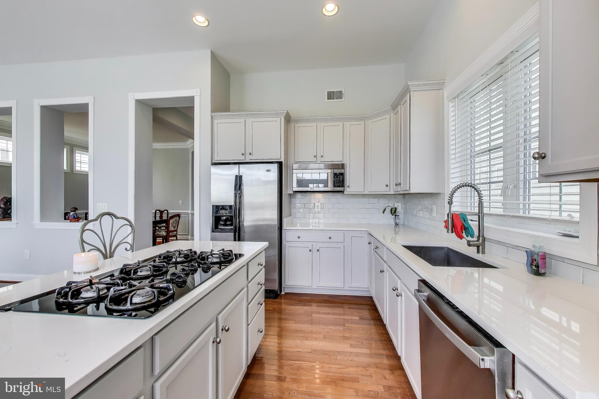 PORT POTOMAC - Residential