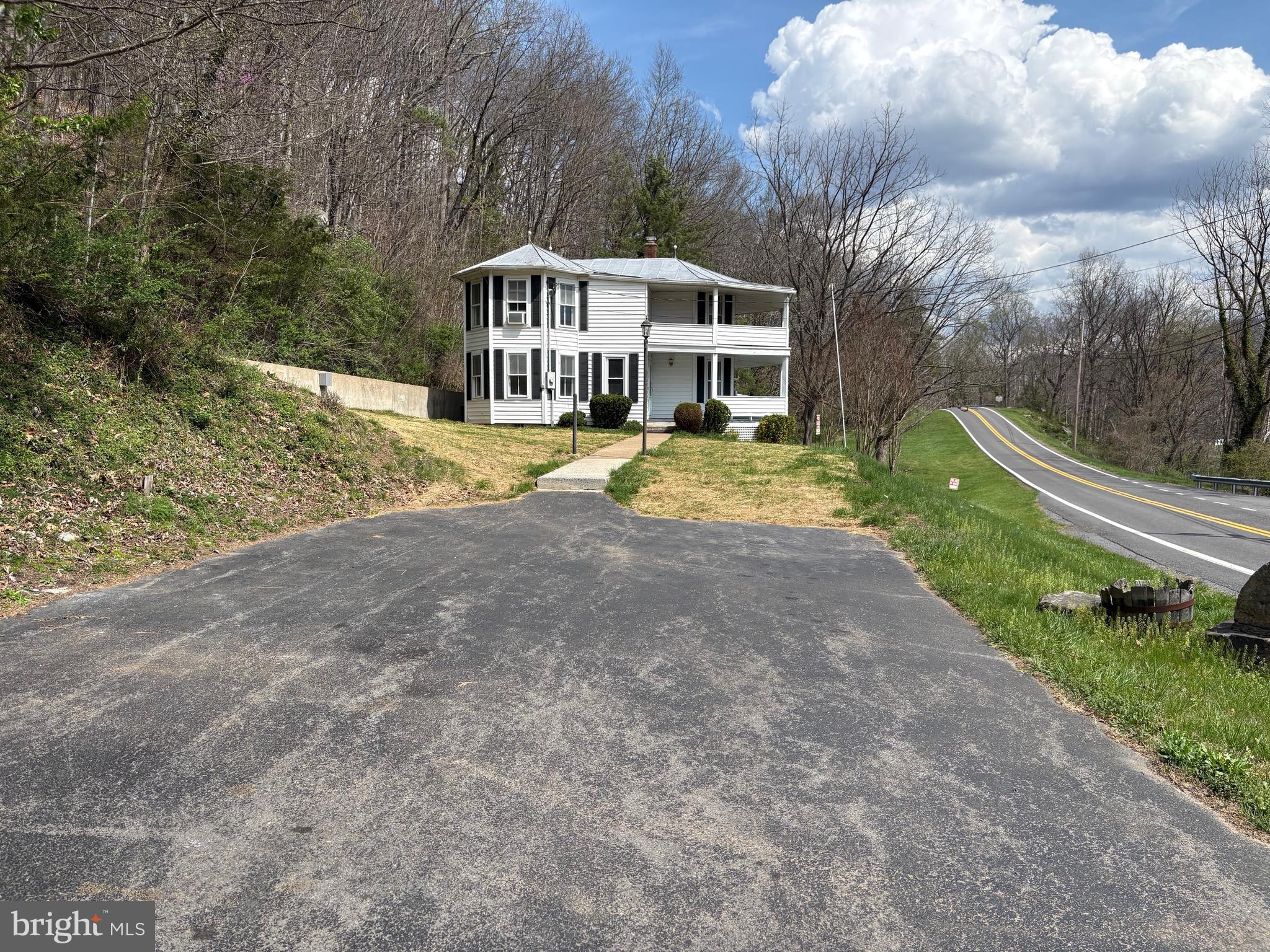 NONE UNRESTRICTED - Residential