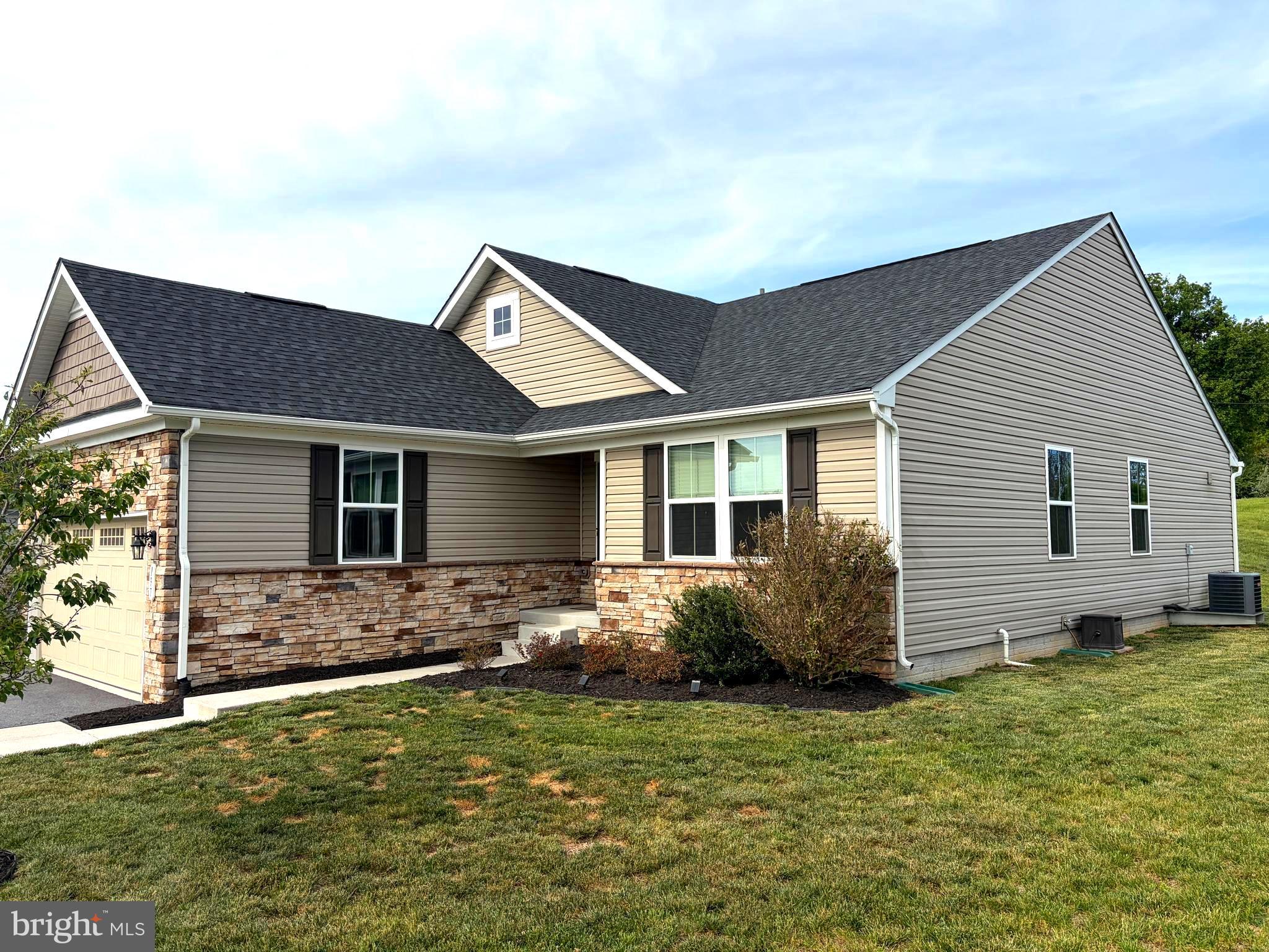 THE LAKES AT MARTINSBURG - Residential