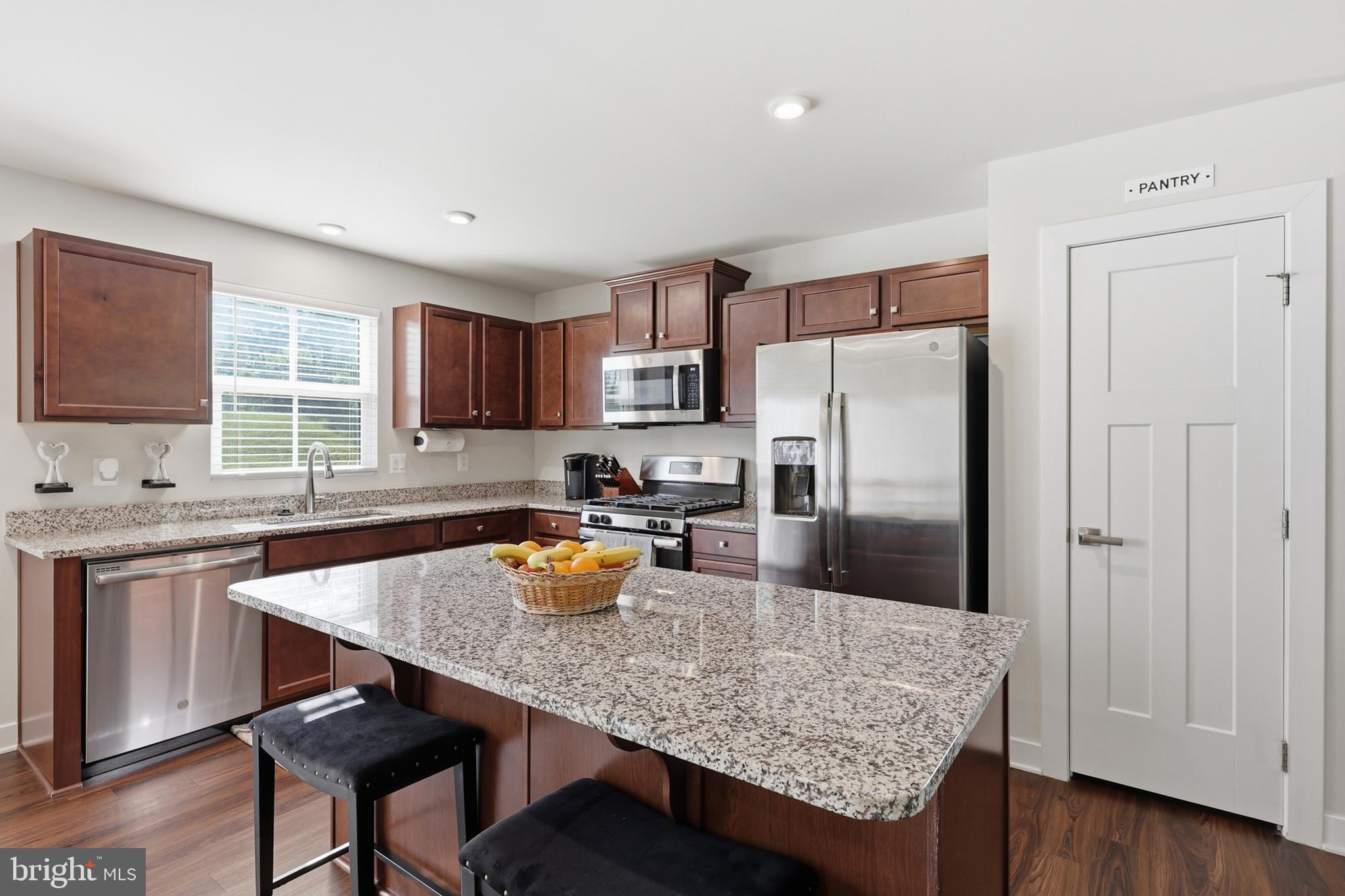 THE LAKES AT MARTINSBURG - Residential