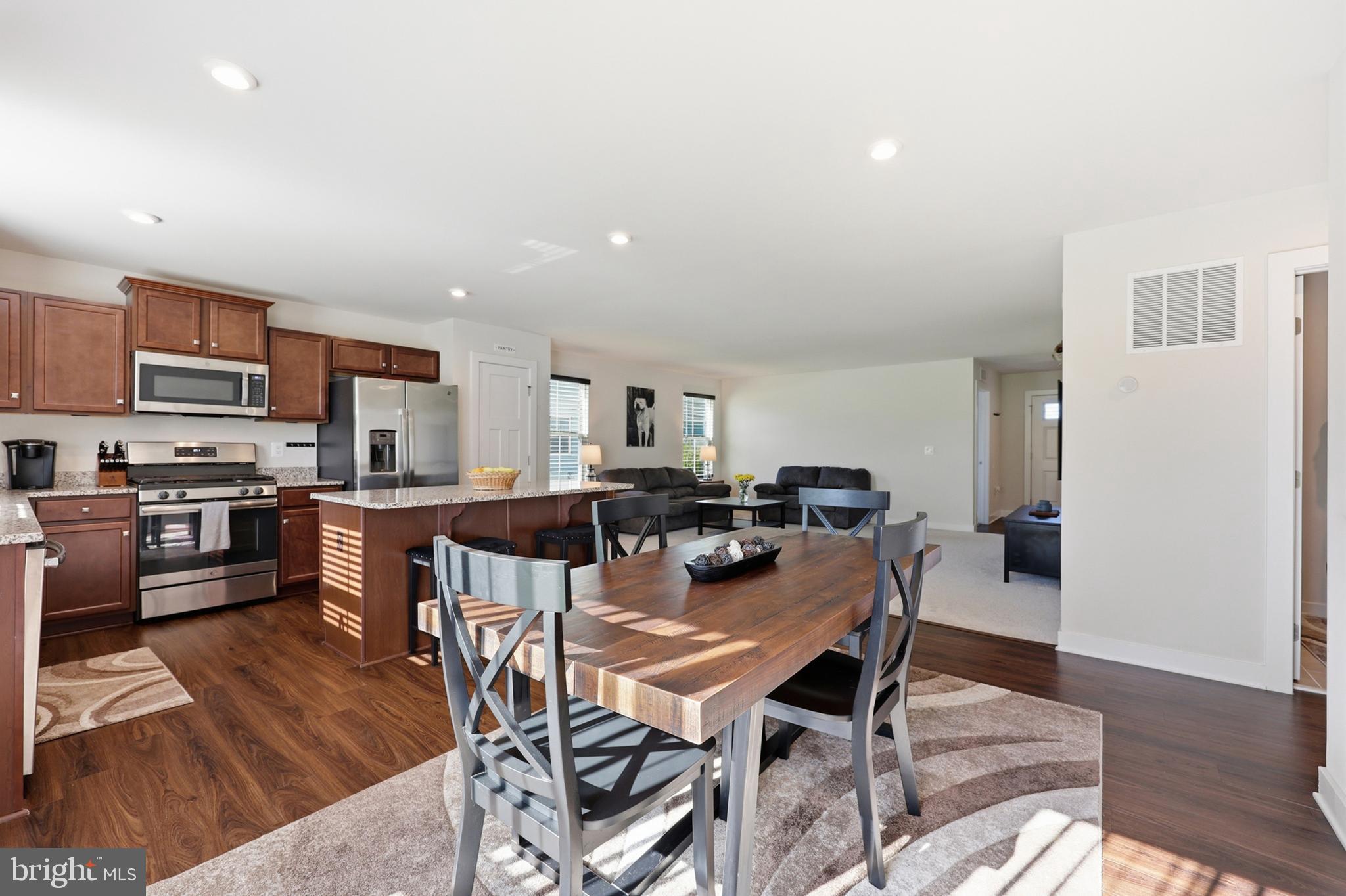 THE LAKES AT MARTINSBURG - Residential