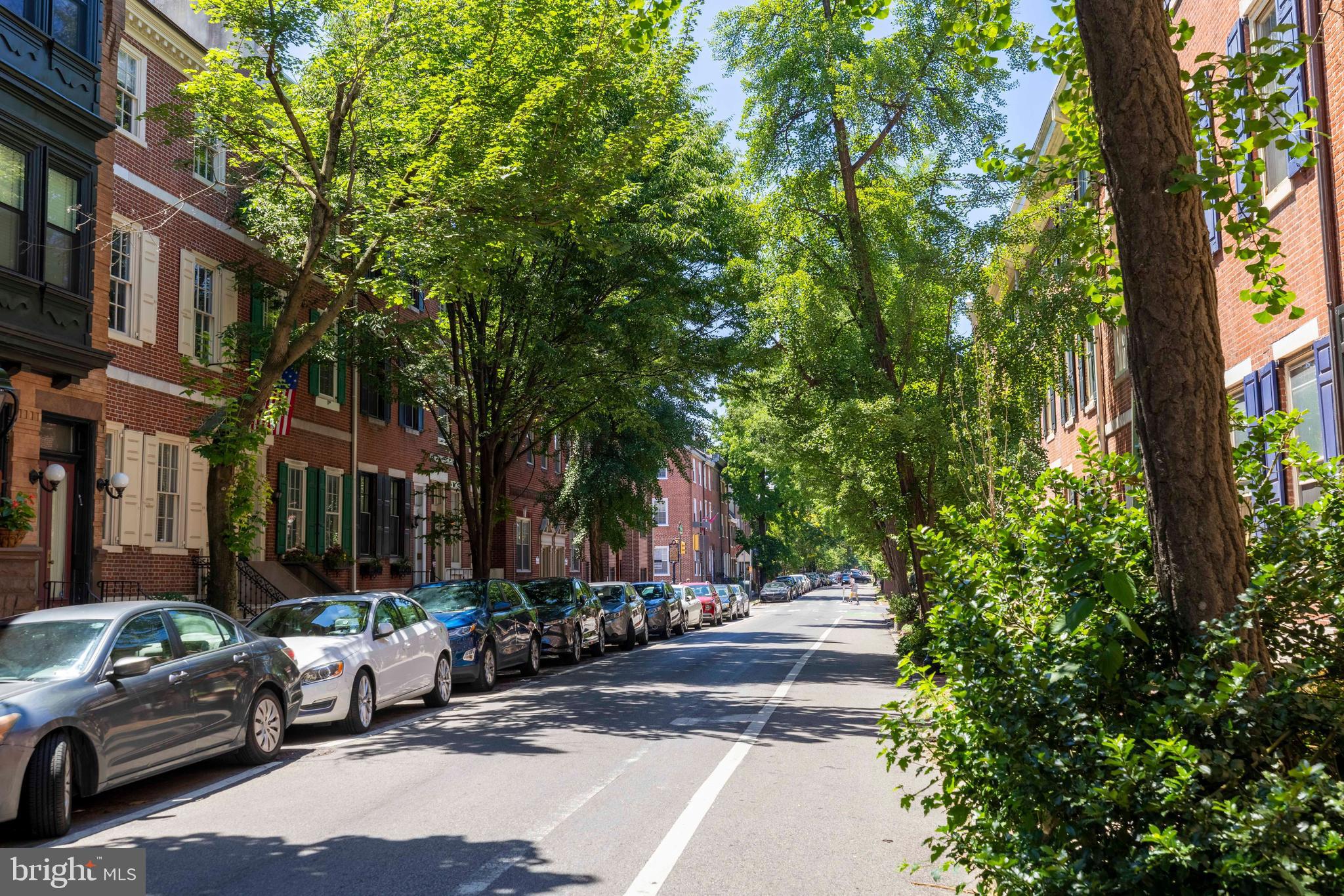 SOCIETY HILL - Residential