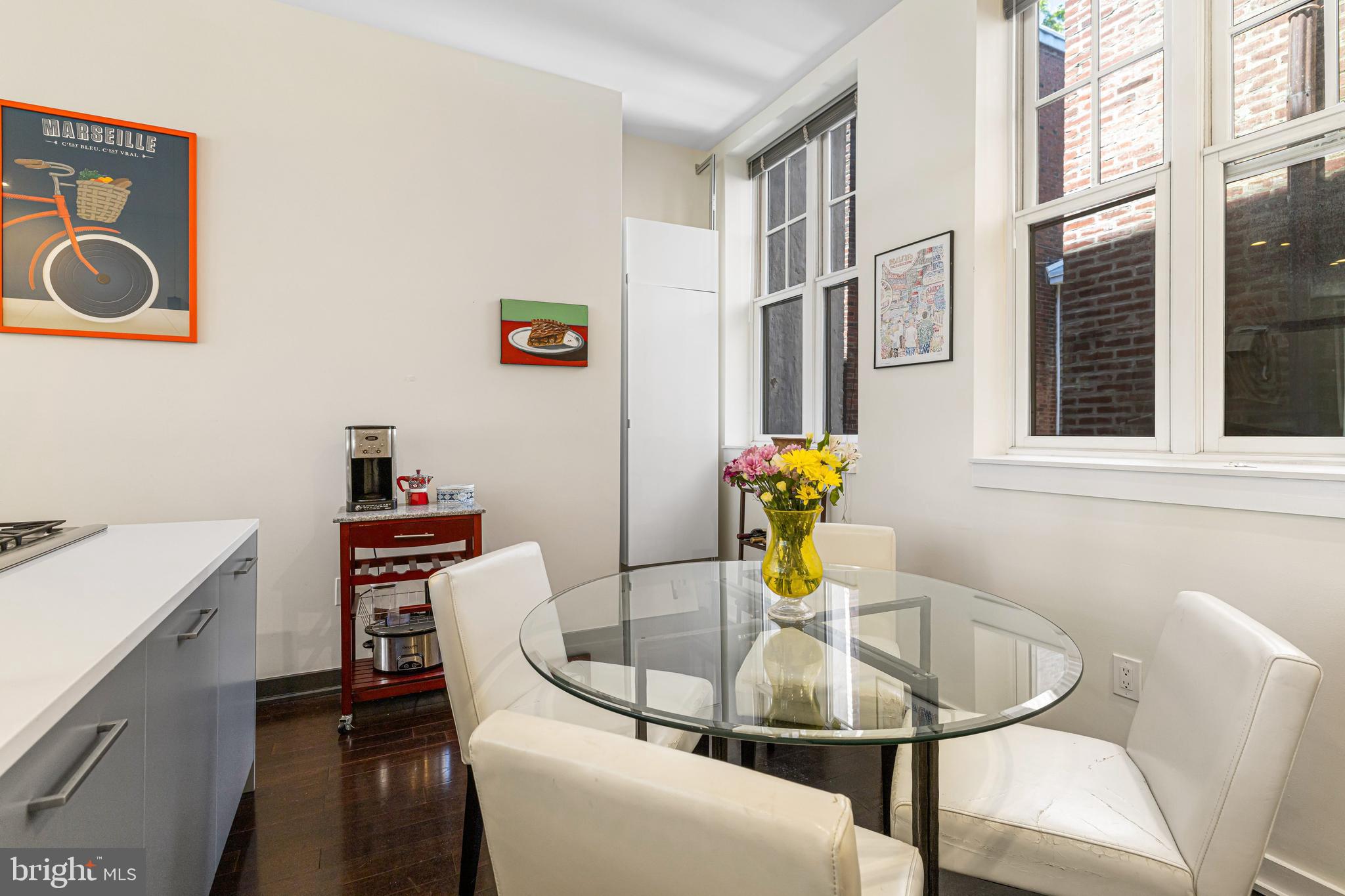 SOCIETY HILL - Residential