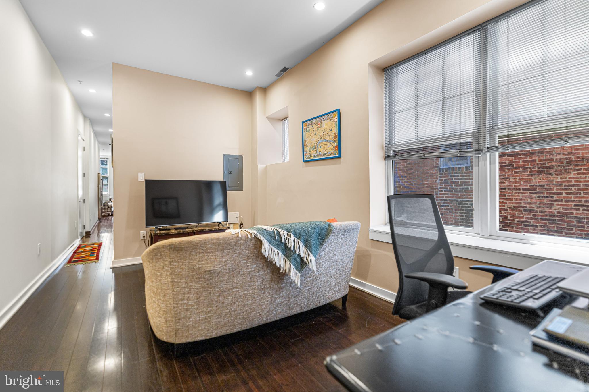 SOCIETY HILL - Residential