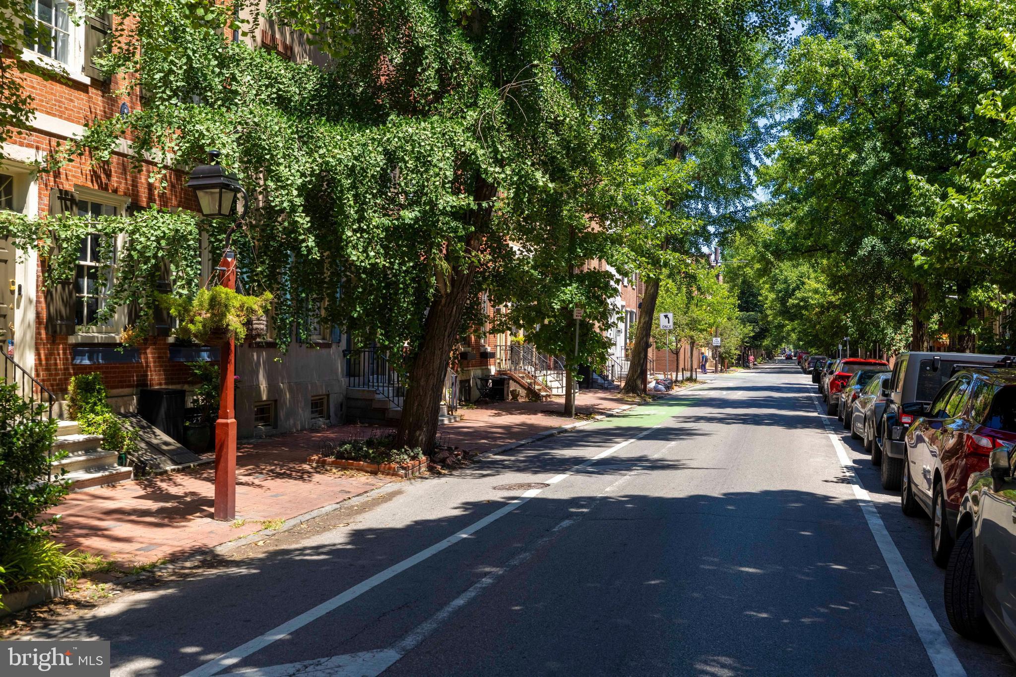 SOCIETY HILL - Residential