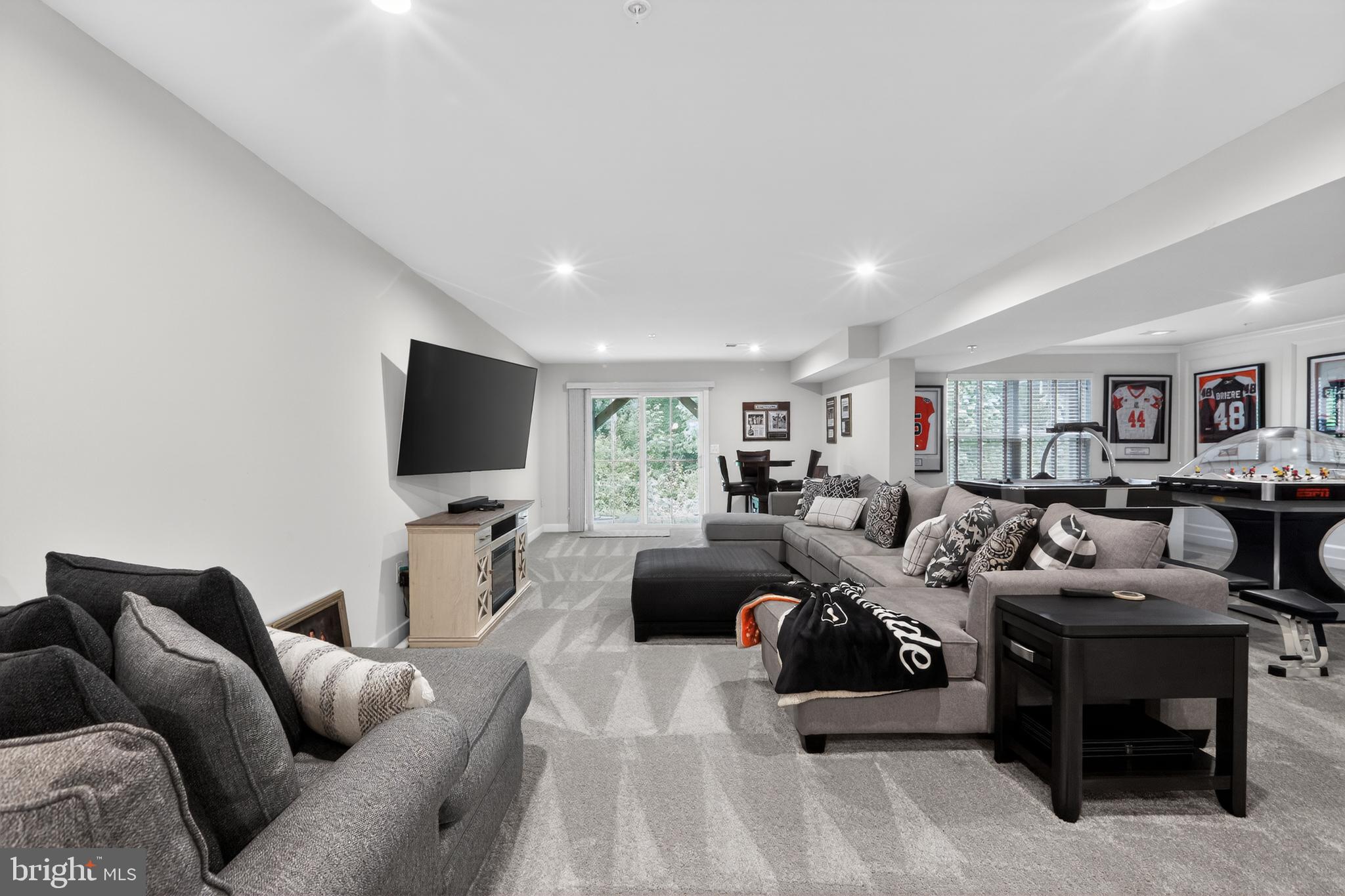YARDLEY WOODS - Residential
