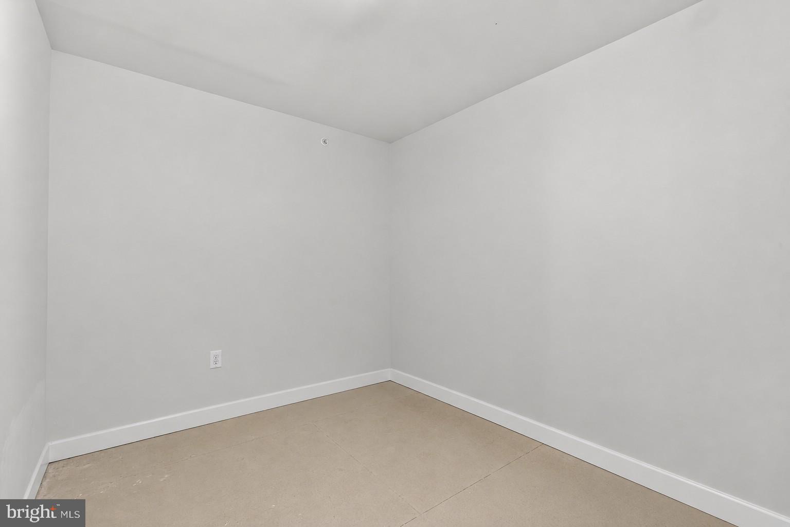 YARDLEY WOODS - Residential