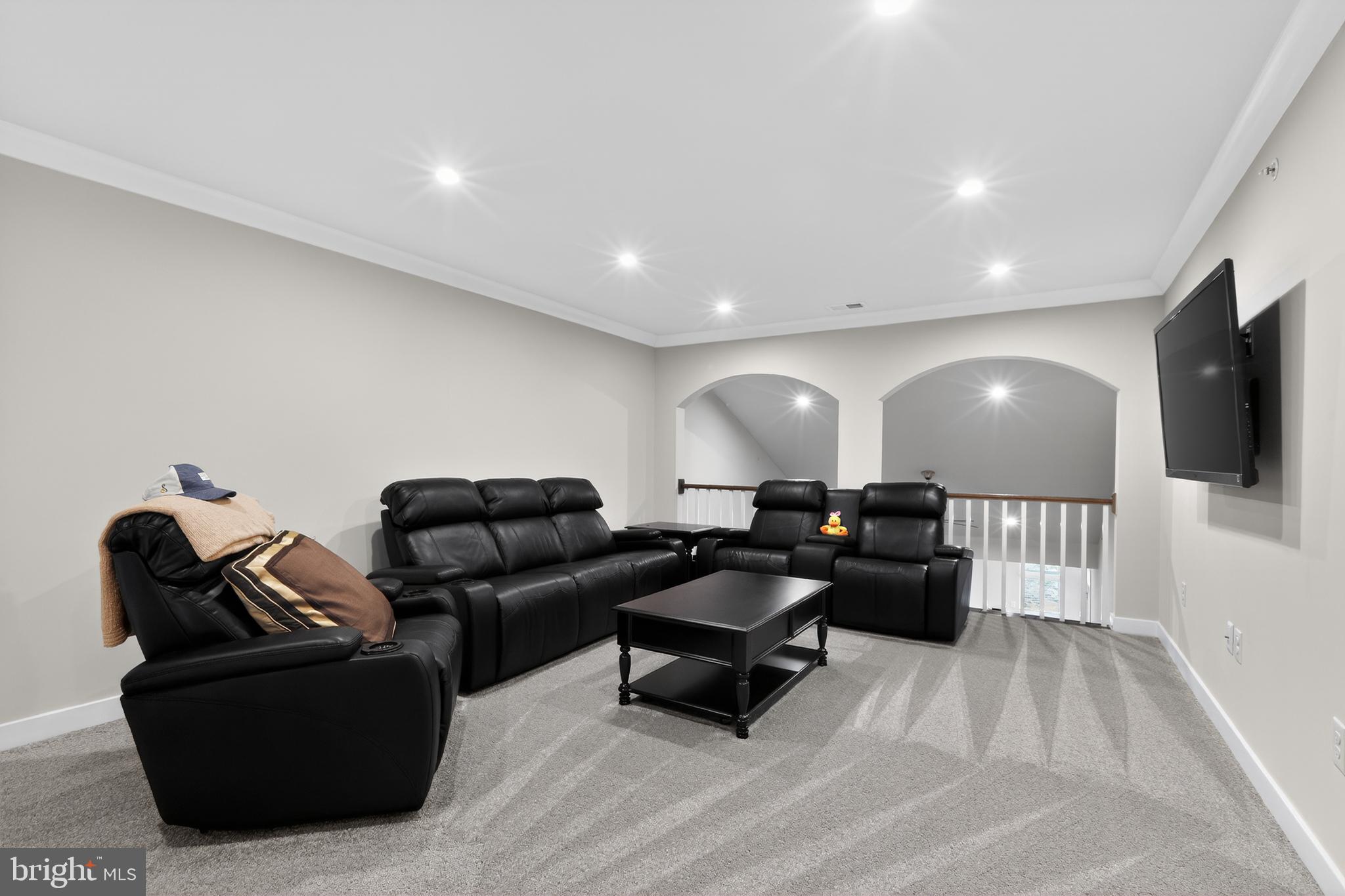YARDLEY WOODS - Residential