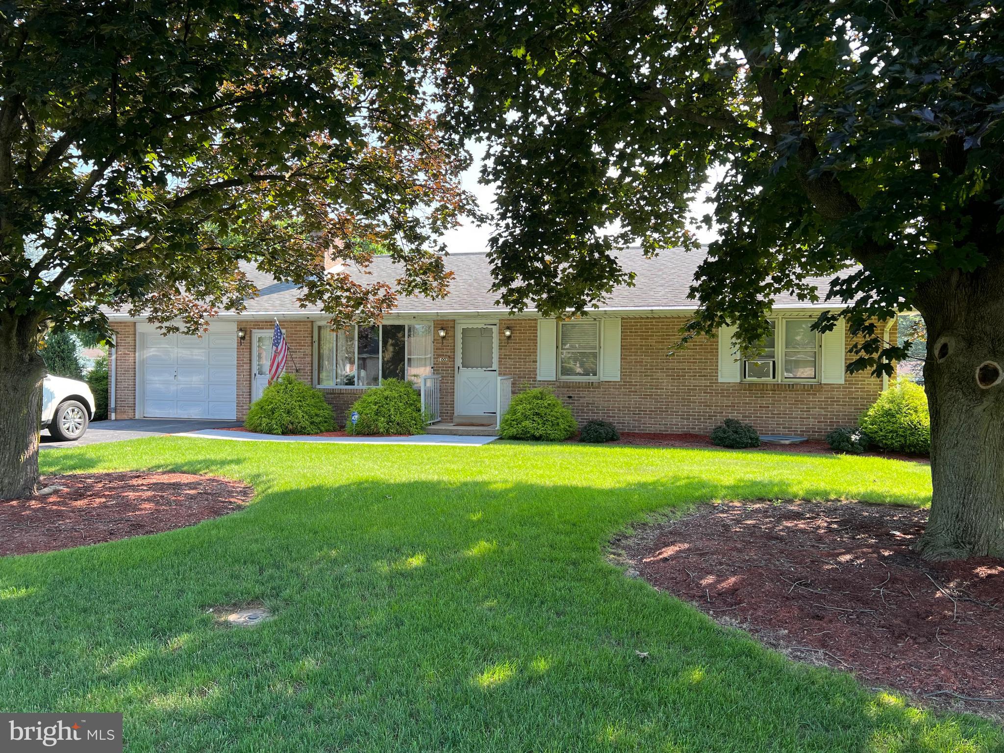 NO SHOWINGS MON-FRI until after 6 PM Seller works from home until 5:30 PM. SAT & SUN Showings after 10 AM. Professional photos to follow. New flooring, new light fixtures, blinds, walkway to front door, window AC in master bedroom and freshly painted all since 2020. Great location near Carlisle, shopping and I -81. Ready to move in and enjoy the 15x20 covered deck with trek flooring and ceiling fan. Also remain refrigerator, washer/dryer stand alone pantry cabinet in kitchen , work bench and all window treatments. water heater new in 2022, roof replaced in 2007, gutter guards and some replacement windows. Additional flue in unfinished area of basement for wood /coal stove. House wired for generator.