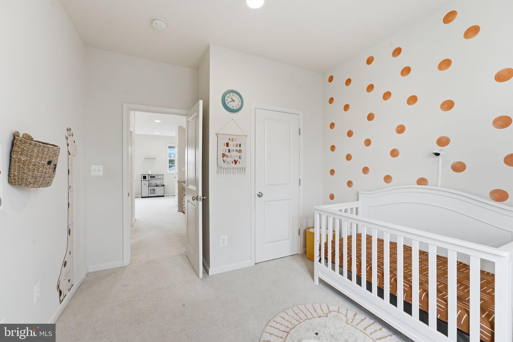 VICTORY LAKES - Residential