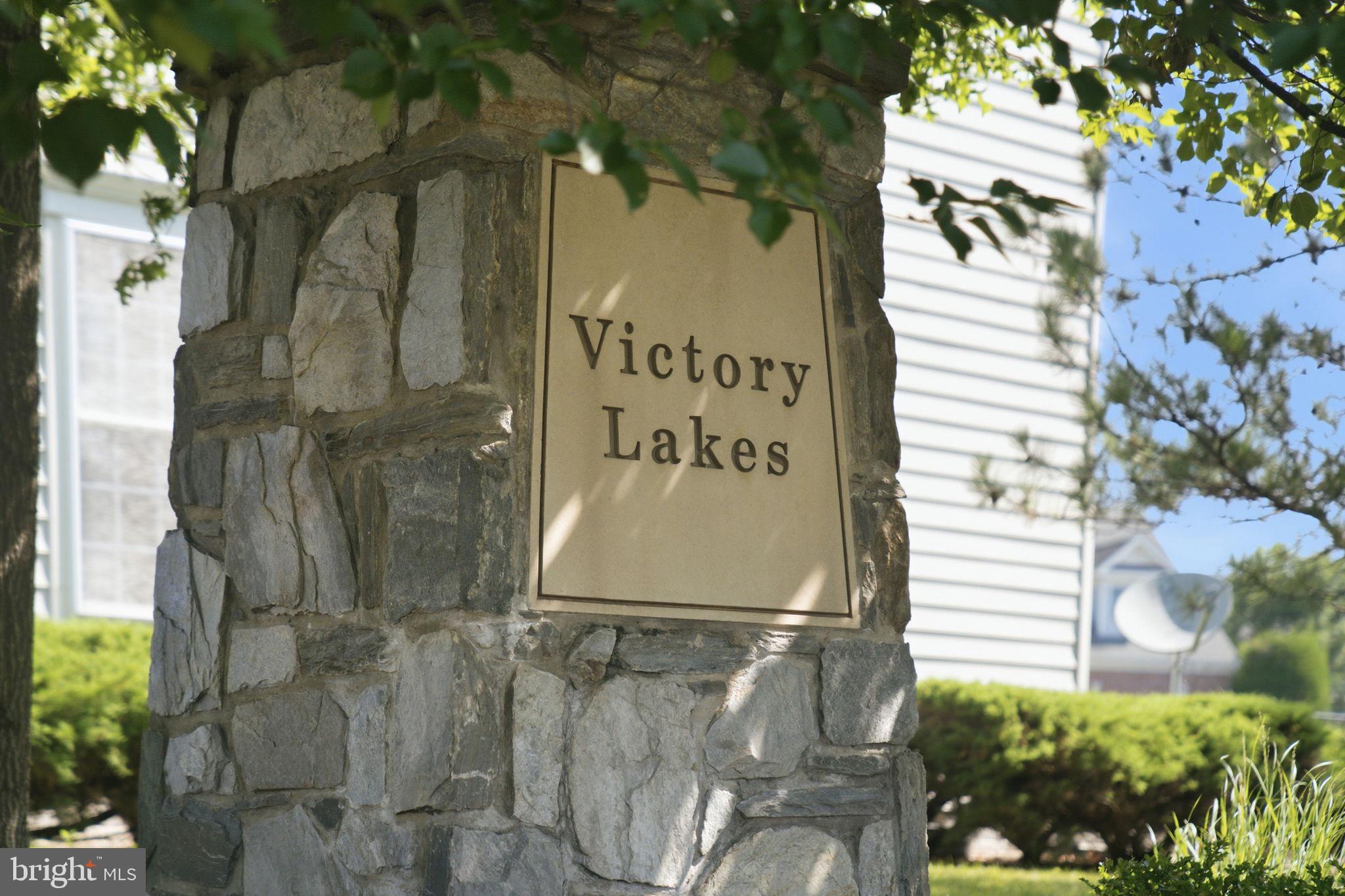 VICTORY LAKES - Residential