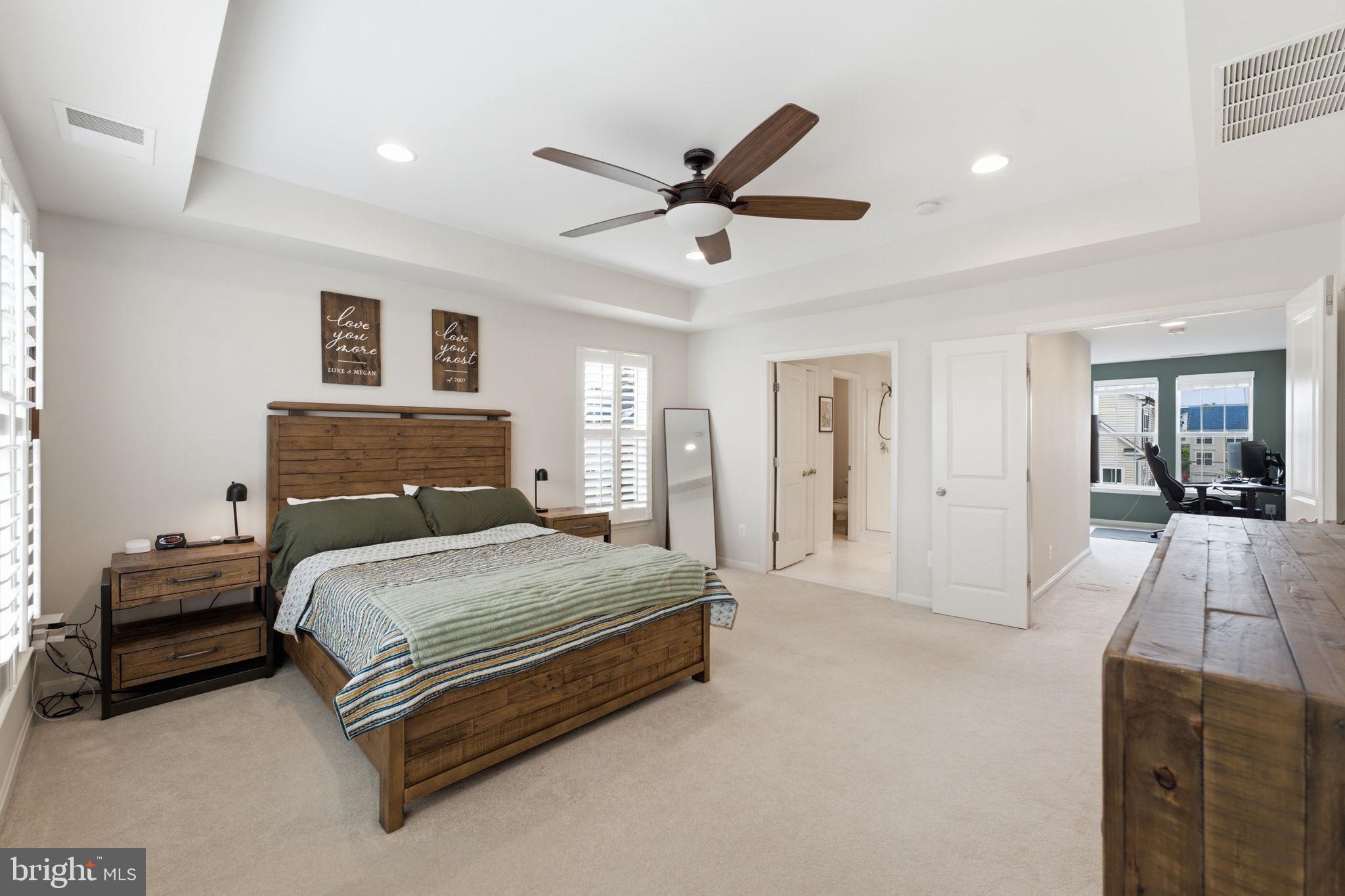 VICTORY LAKES - Residential