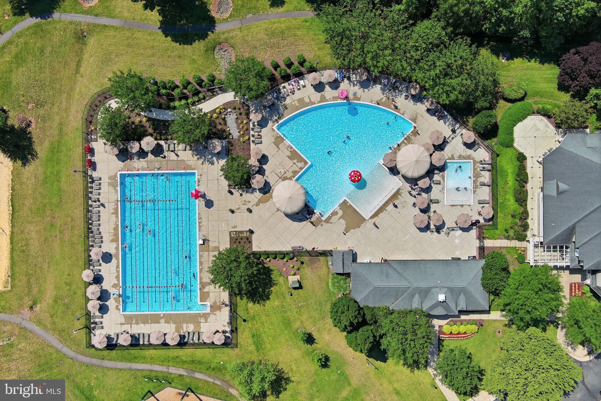 VICTORY LAKES - Residential