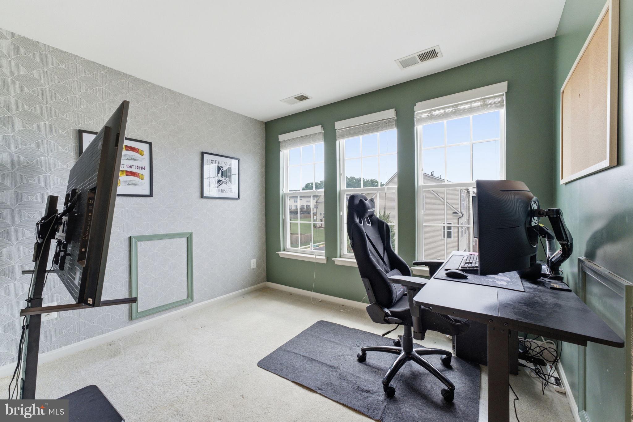 VICTORY LAKES - Residential